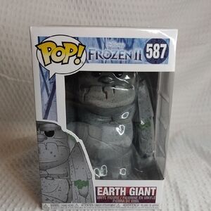Disney Frozen II Earth Giant Pop! #587
